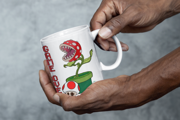 Taza Game Over con la Planta de Mario Bros Taza Game Over con la Planta de Mario Bros